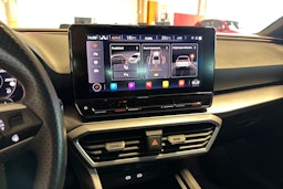 punainen SEAT Leon 2020 kuva 20.
