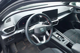 musta SEAT Leon 2020 kuva 3.