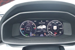 musta SEAT Leon 2020 kuva 5.