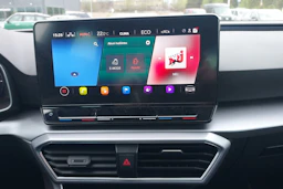 musta SEAT Leon 2020 kuva 7.