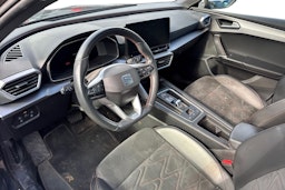 harmaa SEAT Leon 2021 kuva 3.