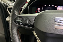 harmaa SEAT Leon 2021 kuva 16.