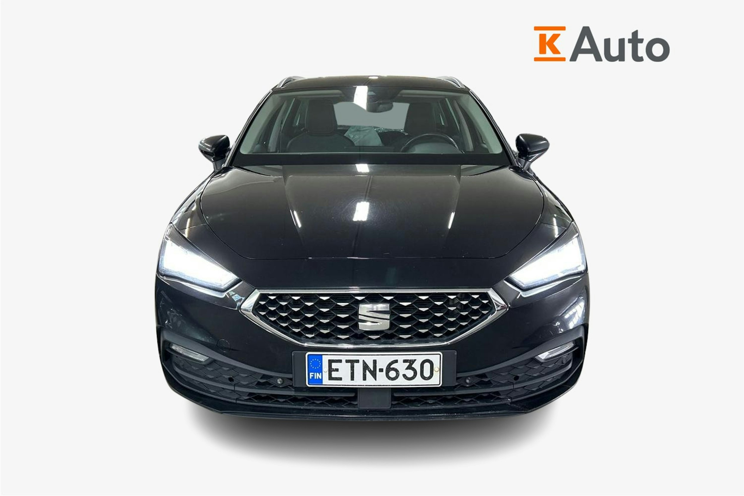 musta SEAT Leon Sportstourer 2021 kuva 5.