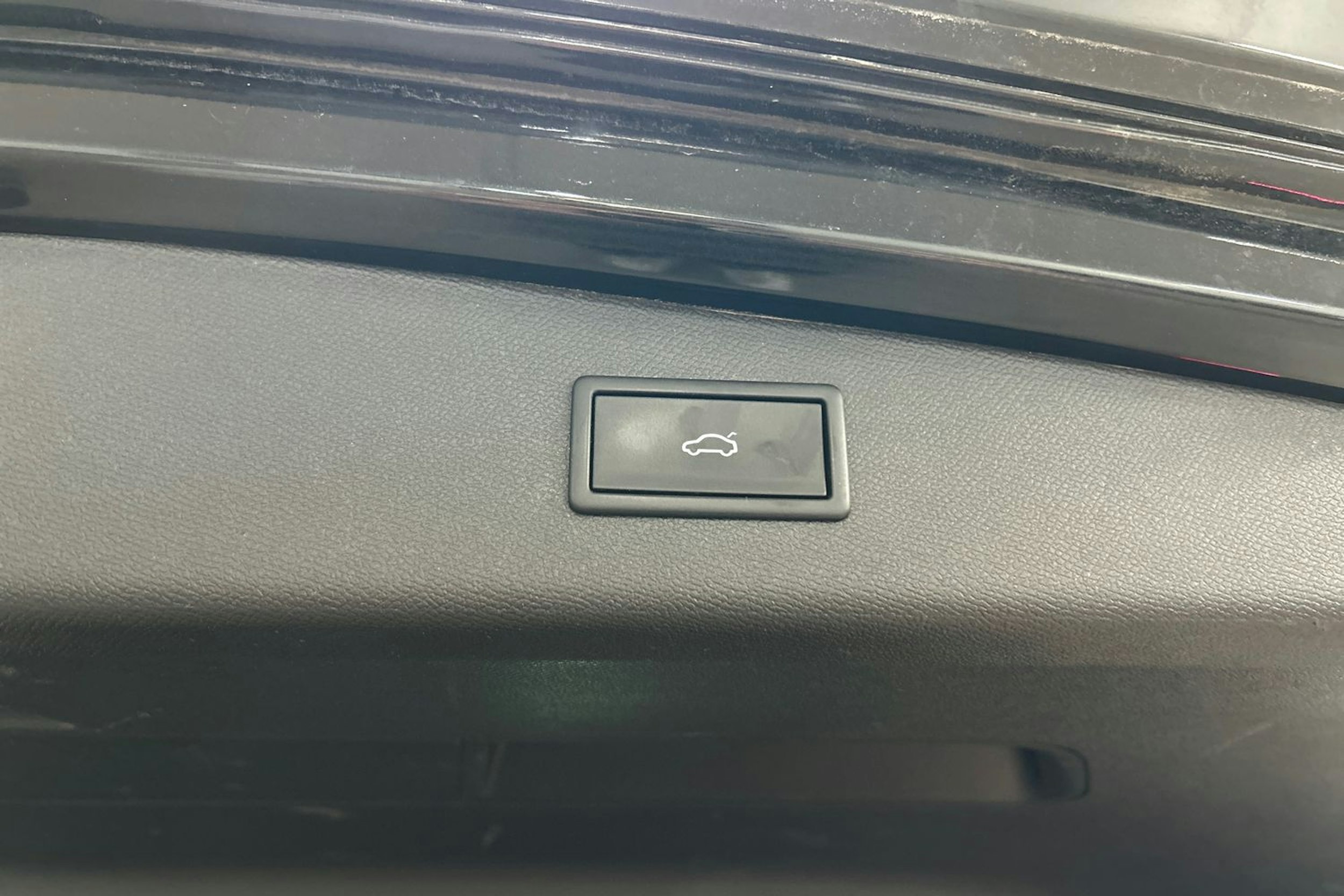 musta SEAT Leon Sportstourer 2021 kuva 15.