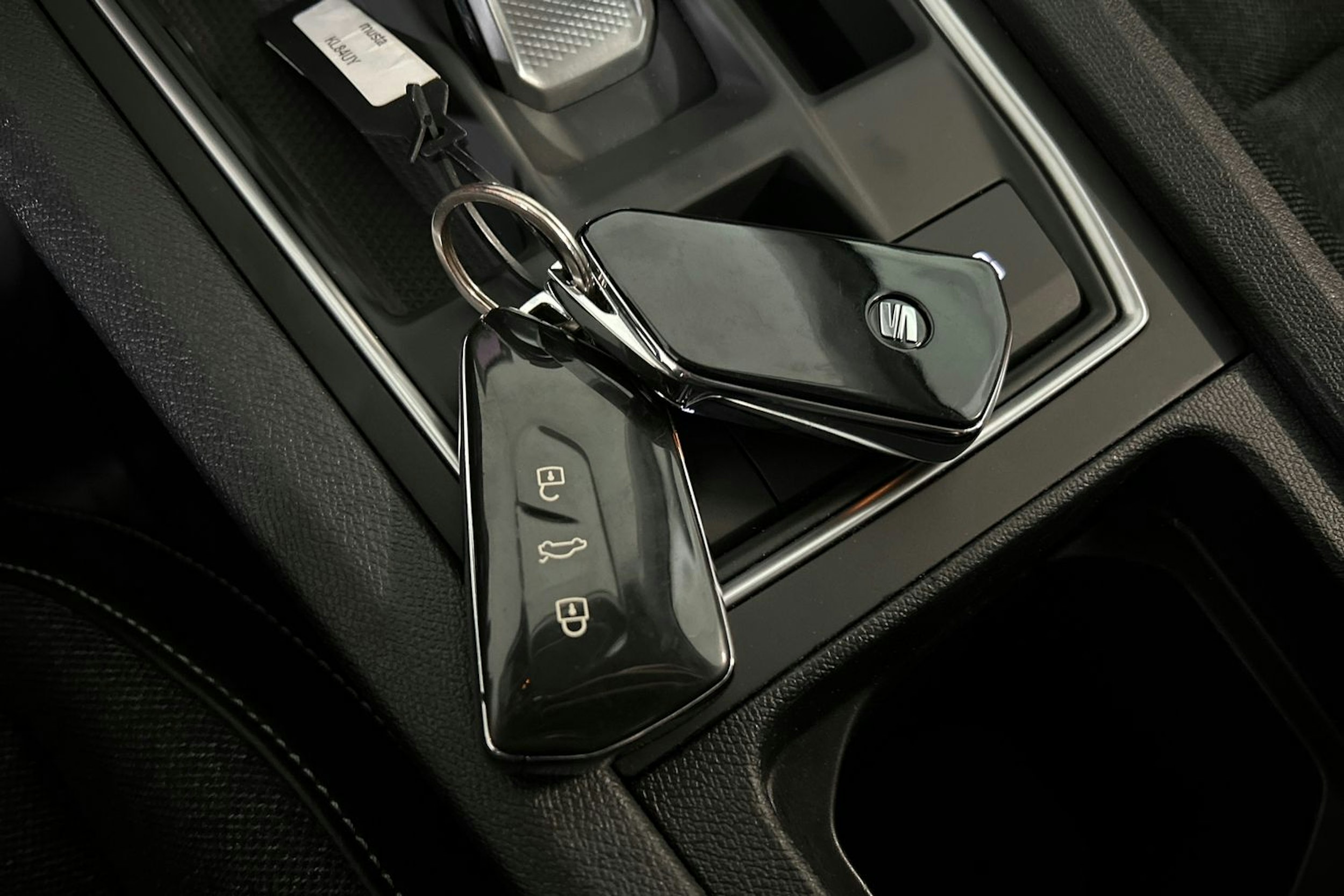 musta SEAT Leon Sportstourer 2021 kuva 27.