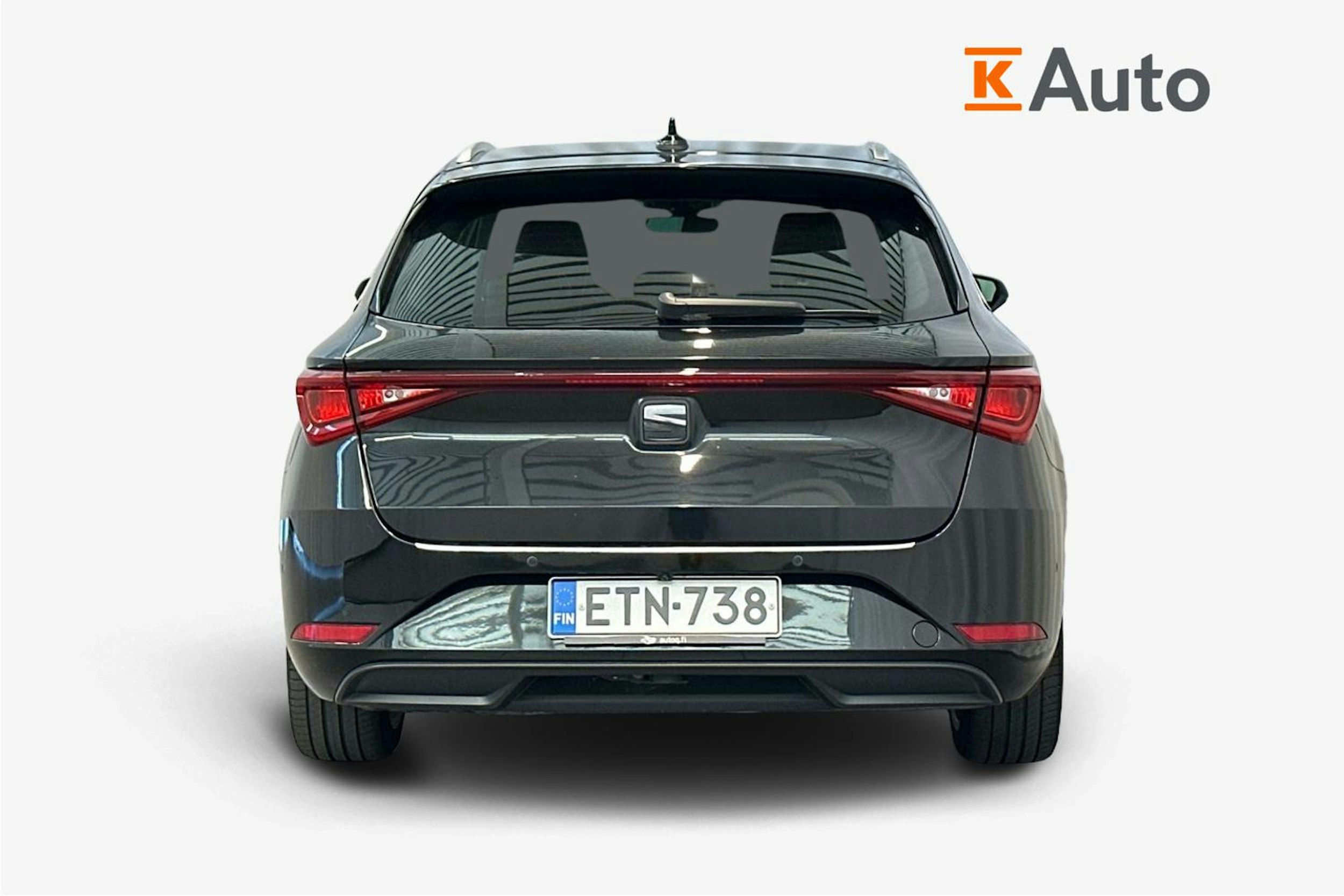 musta SEAT Leon 2021 kuva 3.