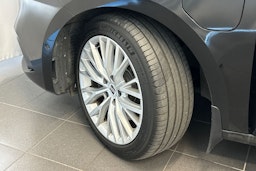 musta SEAT Leon 2021 kuva 13.