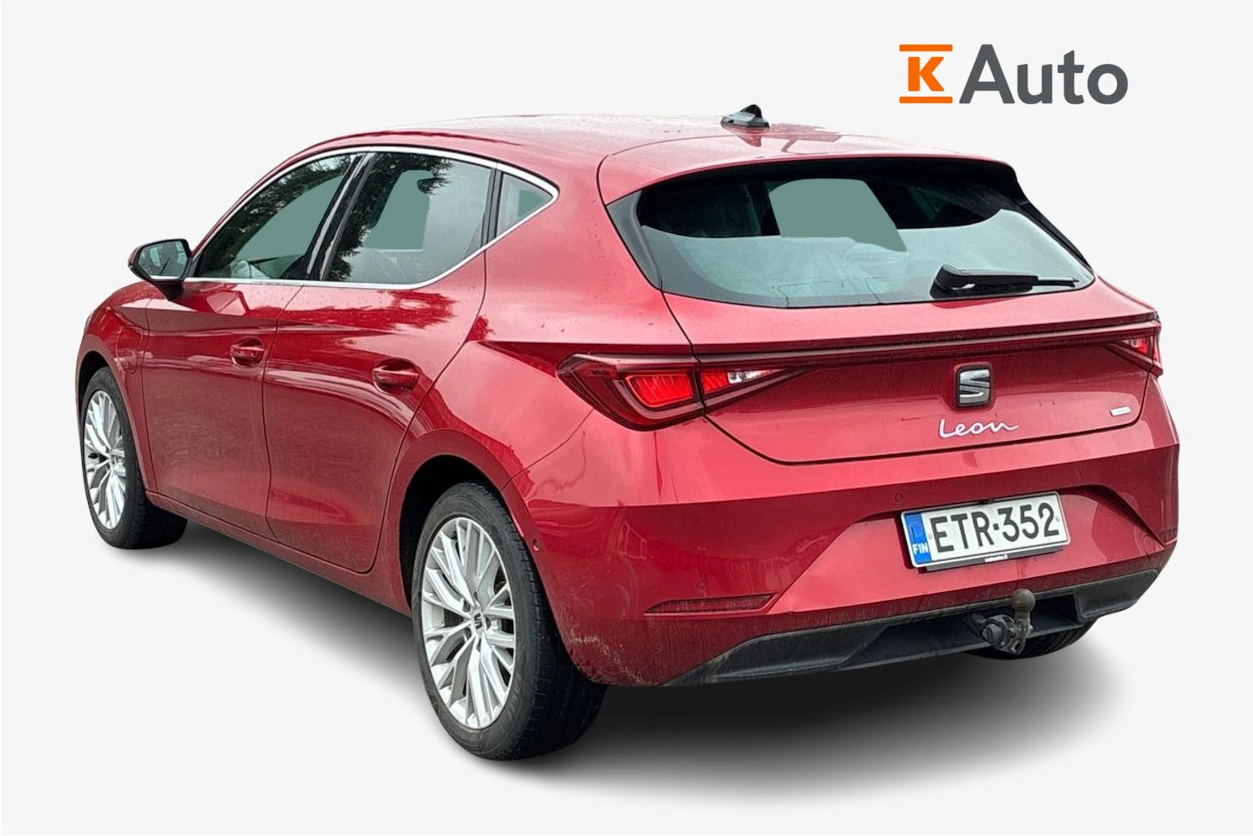 punainen SEAT Leon 2021 kuva 2.