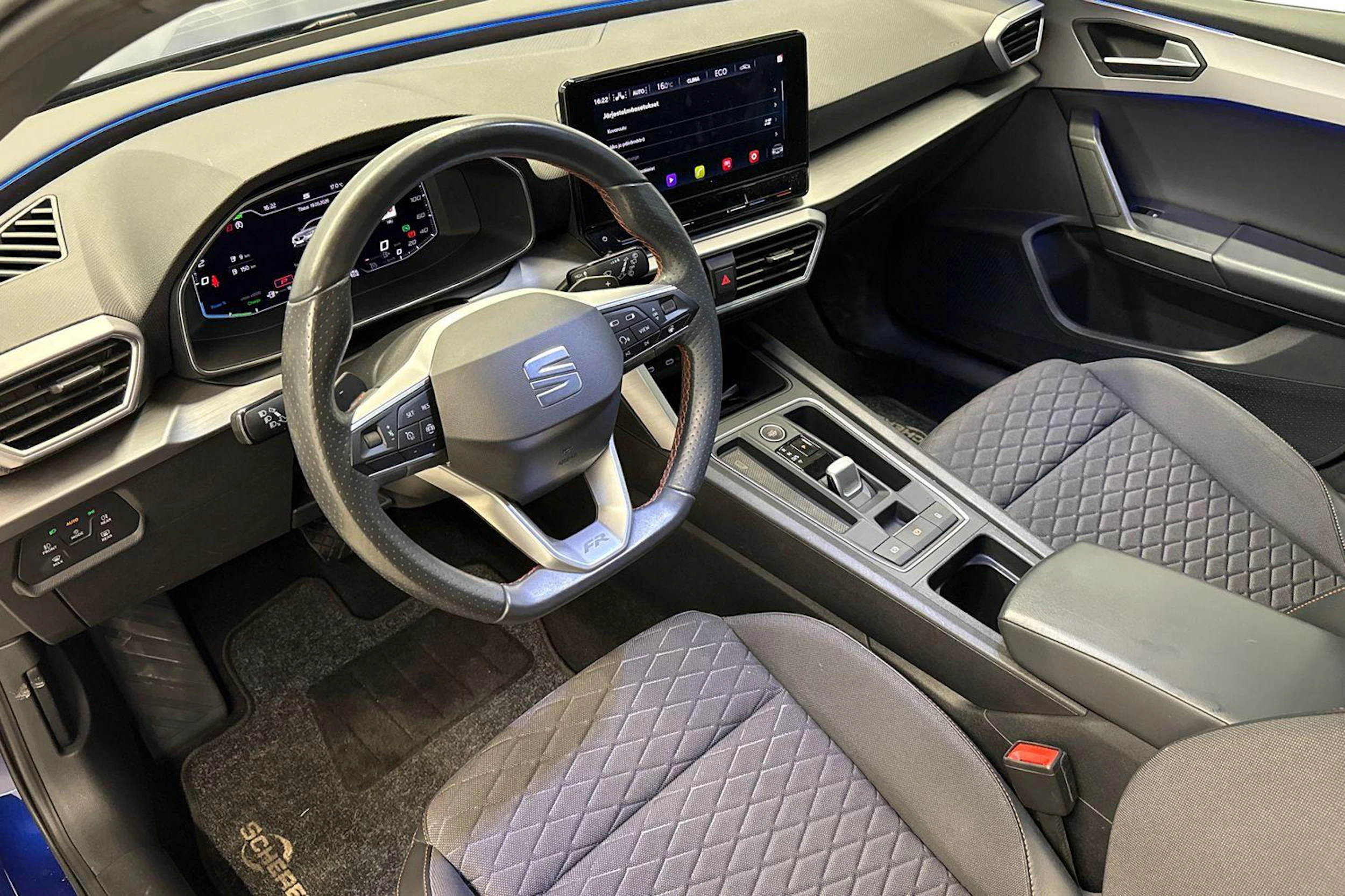 met. sininen SEAT Leon 2021 kuva 8.
