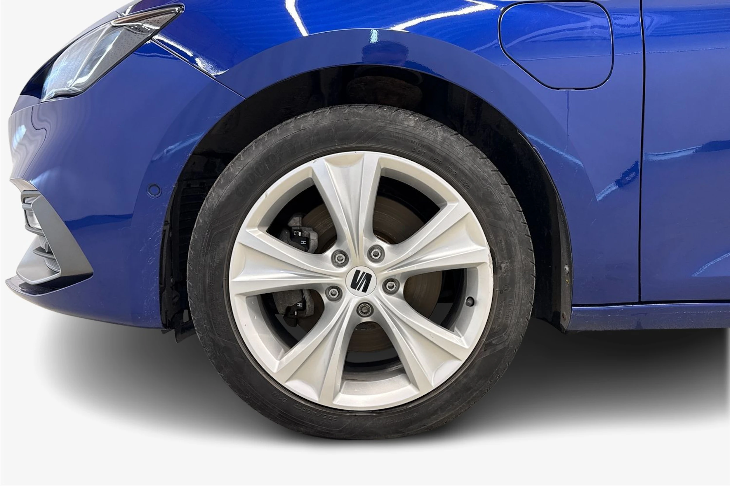 met. sininen SEAT Leon 2021 kuva 12.
