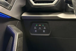 met. sininen SEAT Leon 2021 kuva 24.