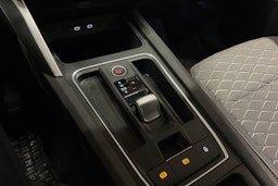 punainen SEAT Leon 2021 kuva 23.