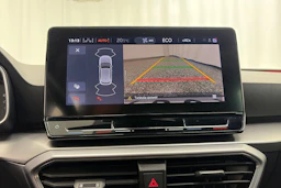 Valkoinen SEAT LEON 2021 kuva 16.