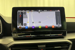 Valkoinen SEAT LEON 2021 kuva 18.