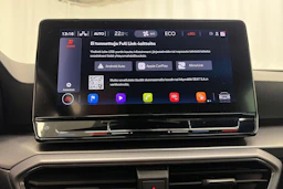 Valkoinen SEAT LEON 2021 kuva 19.