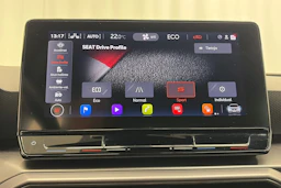 Valkoinen SEAT LEON 2021 kuva 23.