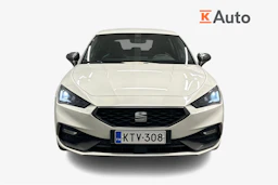 Valkoinen SEAT LEON 2021 kuva 4.
