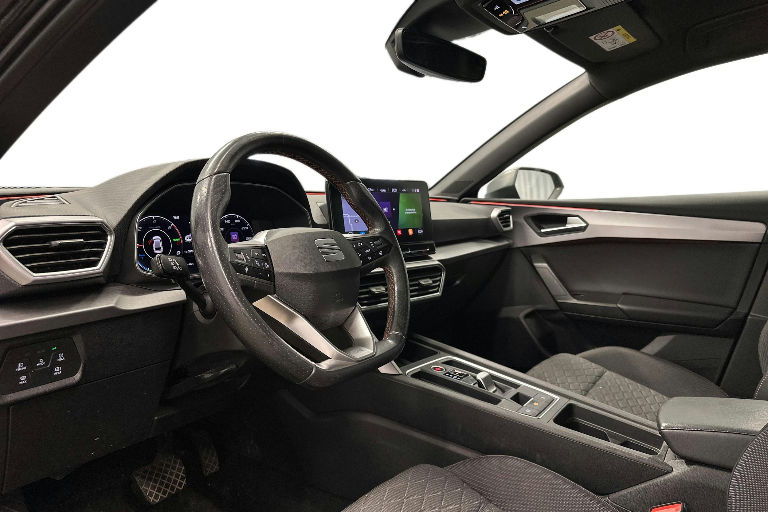 musta SEAT Leon 2021 kuva 7.