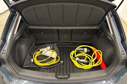 harmaa SEAT Leon 2021 kuva 16.