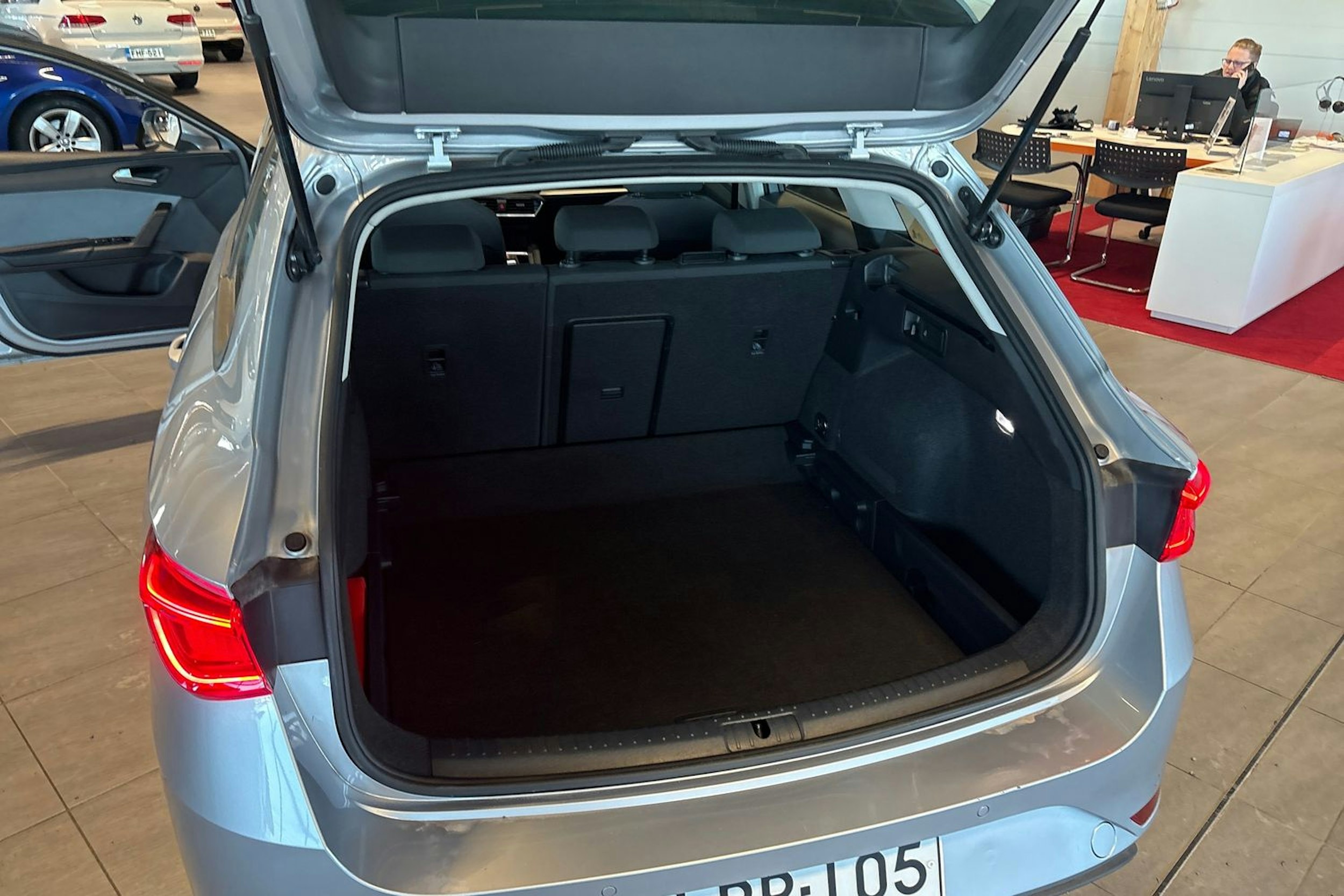 Hopea SEAT LEON 2021 kuva 14.