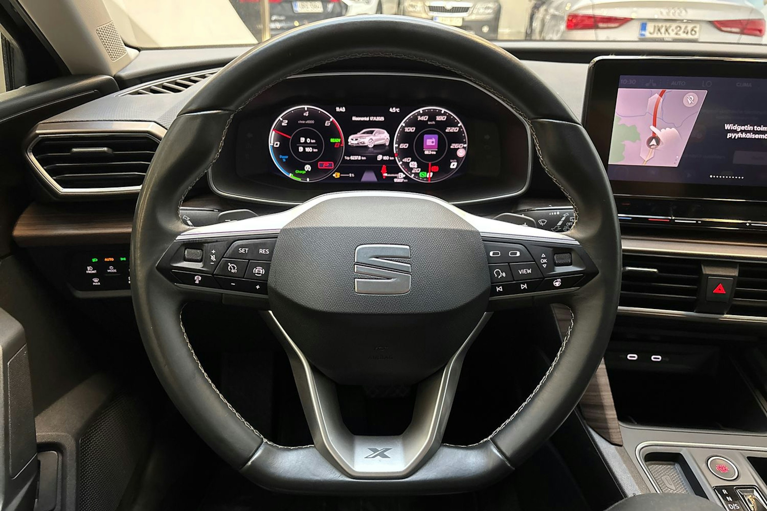 musta SEAT Leon 2021 kuva 15.