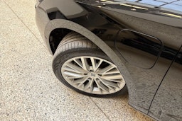 musta SEAT Leon 2021 kuva 23.