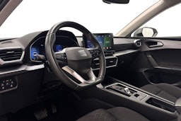 valkoinen SEAT Leon 2021 kuva 7.