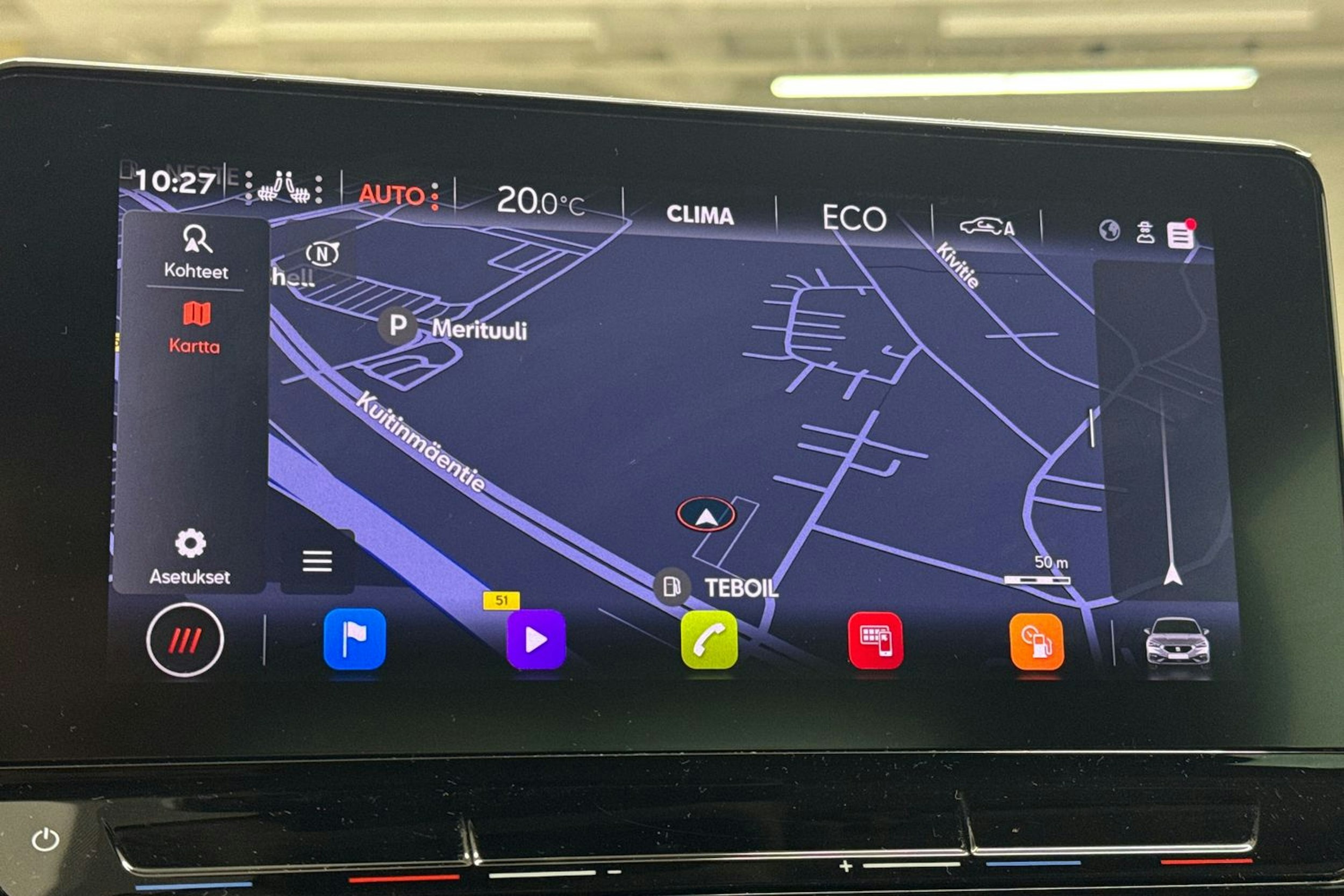 valkoinen SEAT Leon 2021 kuva 25.