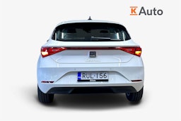 valkoinen SEAT Leon 2021 kuva 3.