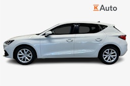valkoinen SEAT Leon 2021 kuva 6.