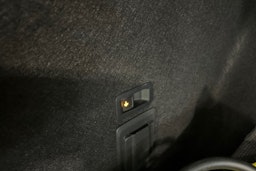 musta SEAT Leon 2021 kuva 16.