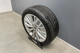 musta SEAT Leon Sportstourer 2022 kuva 11.