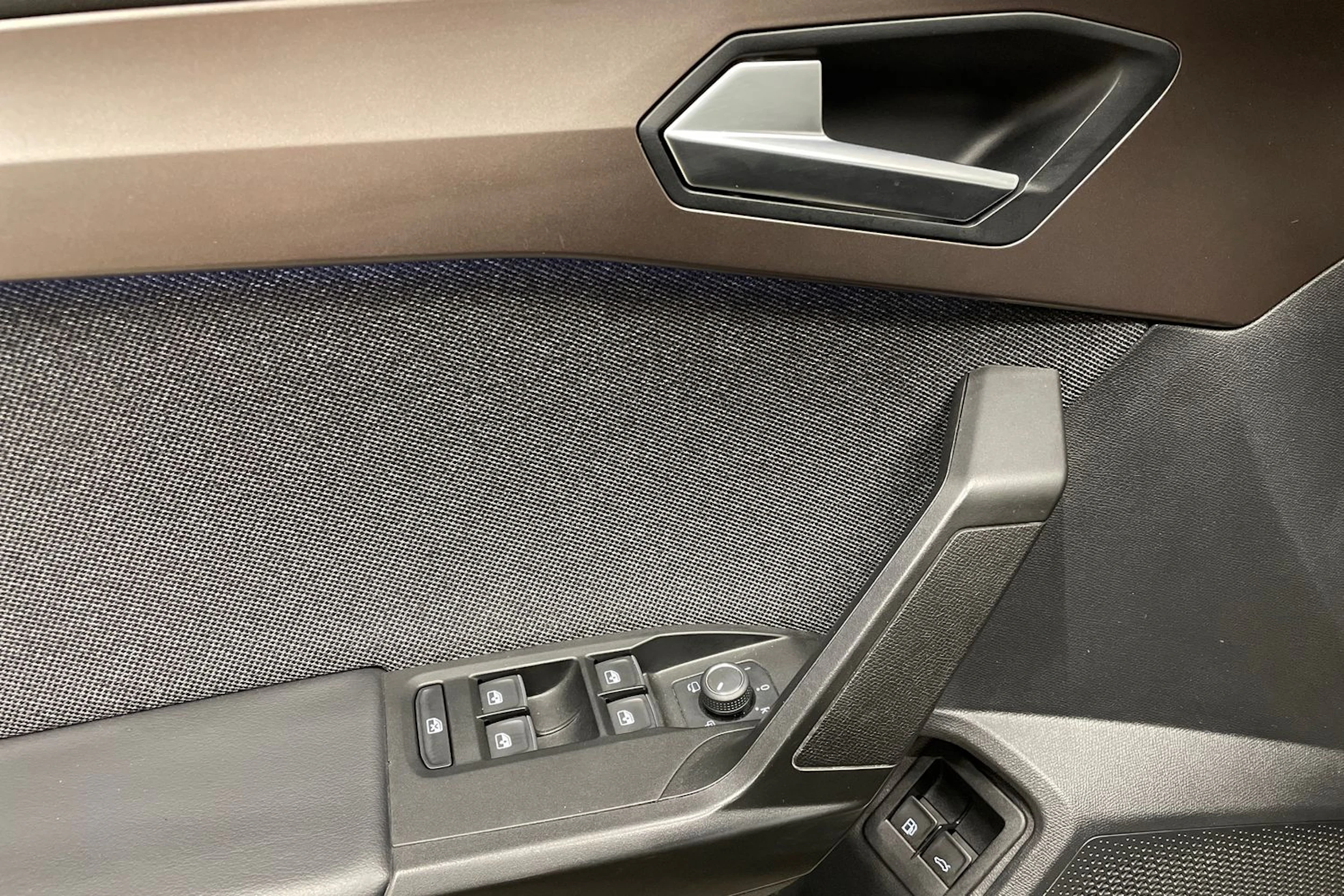 musta SEAT Leon Sportstourer 2022 kuva 23.