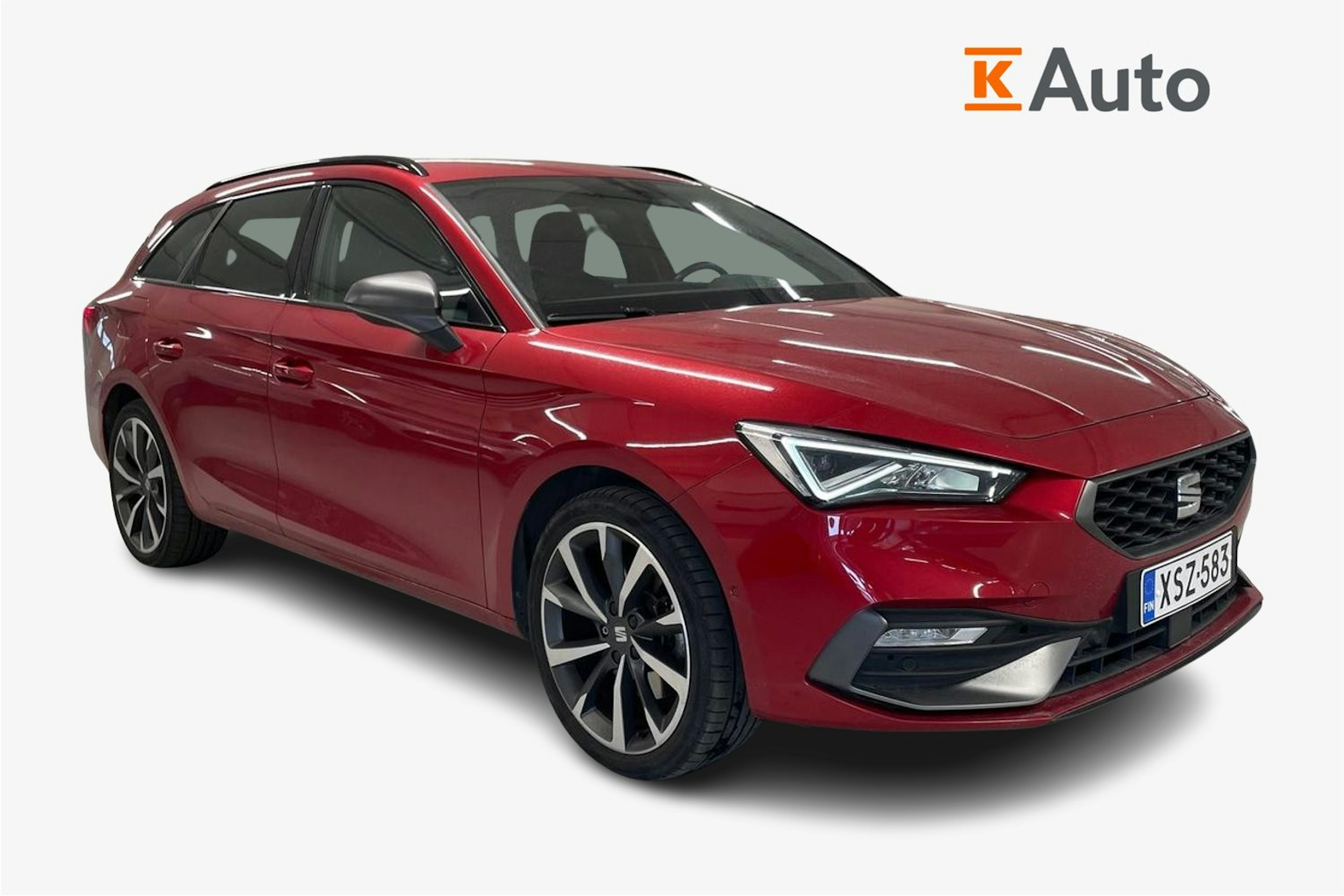 punainen SEAT Leon 2021 kuva 1.
