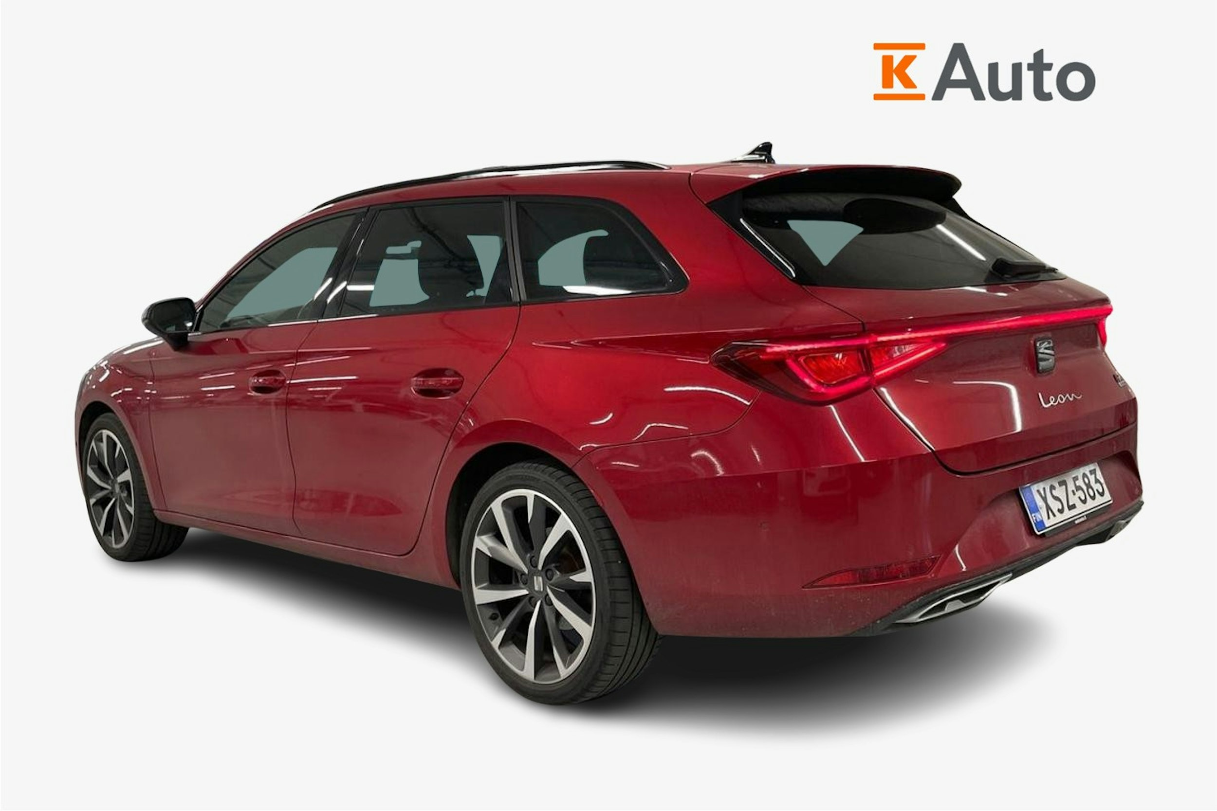 punainen SEAT Leon 2021 kuva 2.