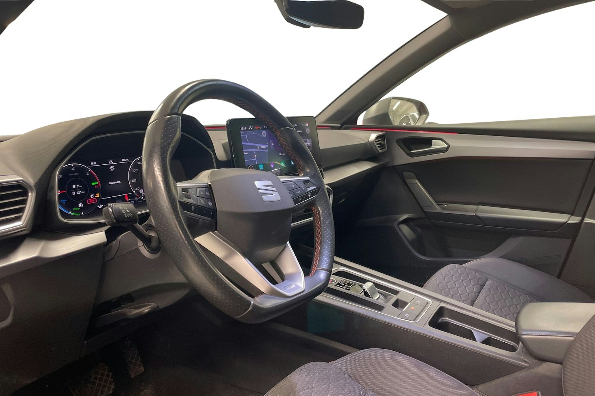 punainen SEAT Leon 2021 kuva 3.