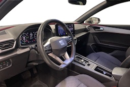 punainen SEAT Leon Sportstourer 2021 kuva 7.