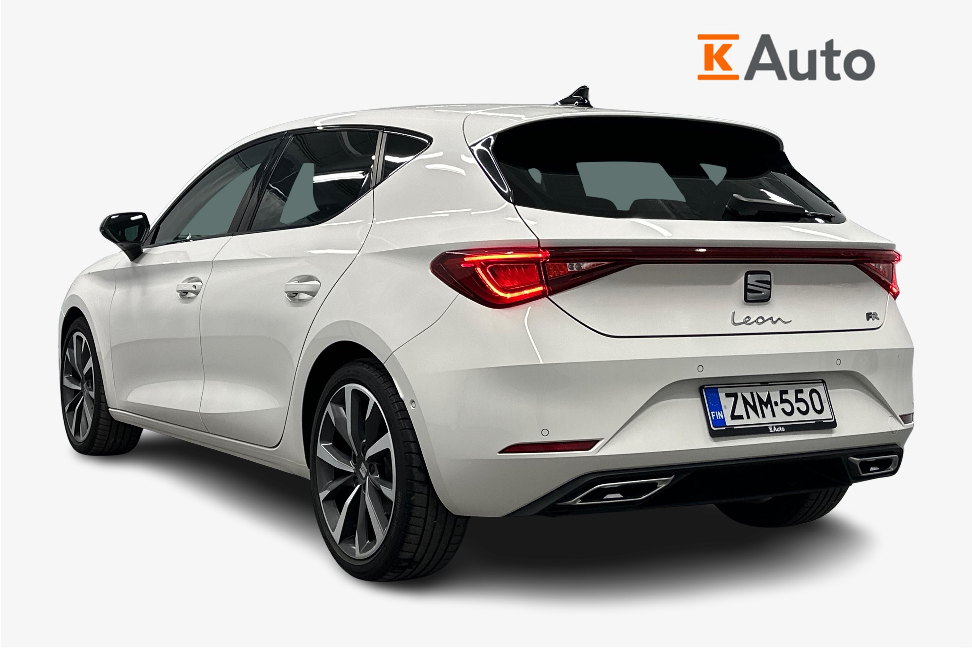 Seat Leon 1,5 eTSI 150 Hybrid FR DSG 2021, kuva 2/36