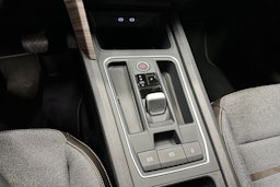 harmaa SEAT Leon 2022 kuva 22.