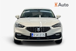 valkoinen SEAT Leon 2022 kuva 5.