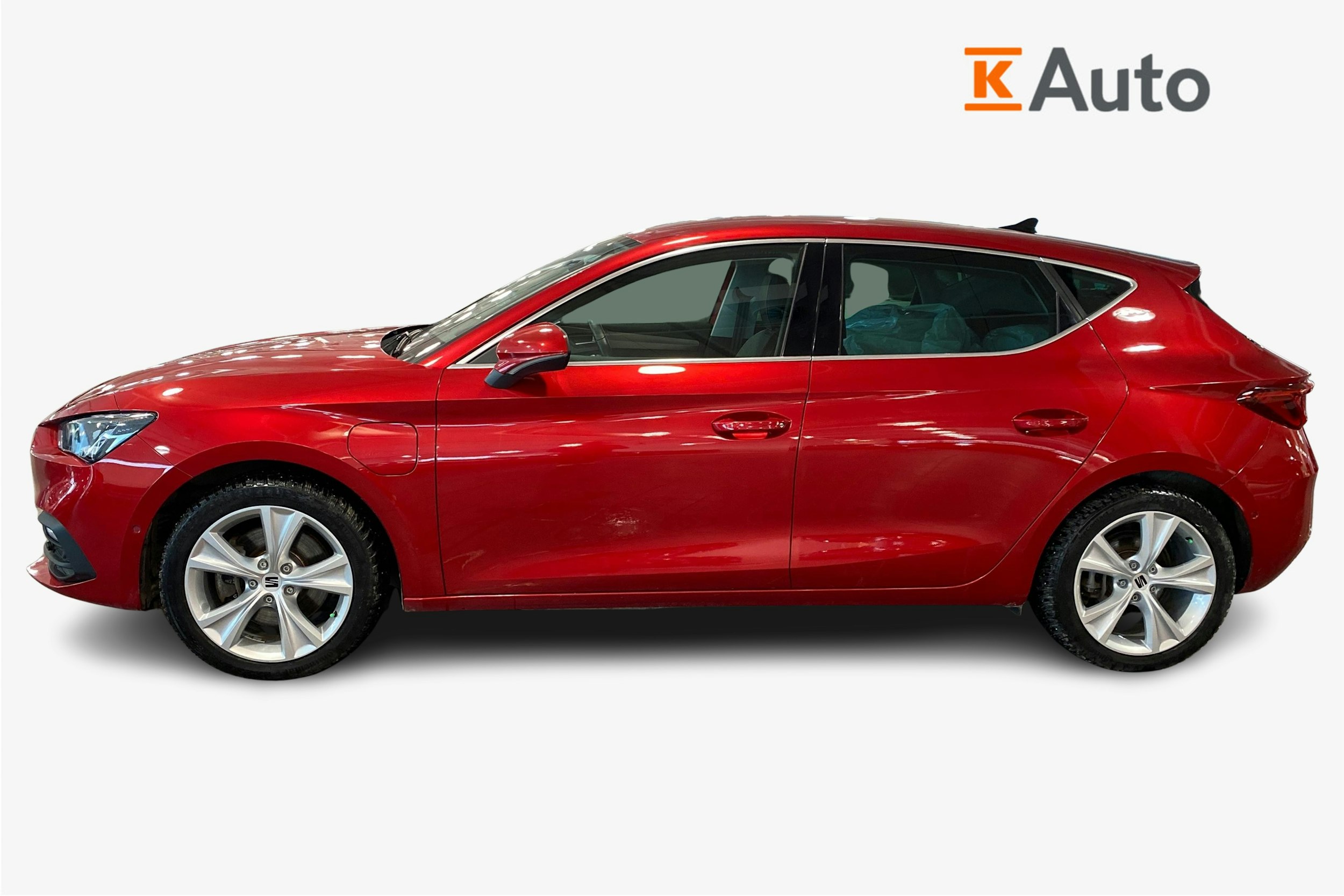 punainen SEAT Leon 2022 kuva 6.