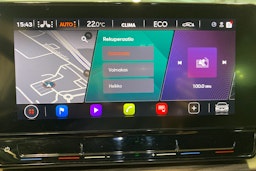 punainen SEAT Leon 2022 kuva 24.