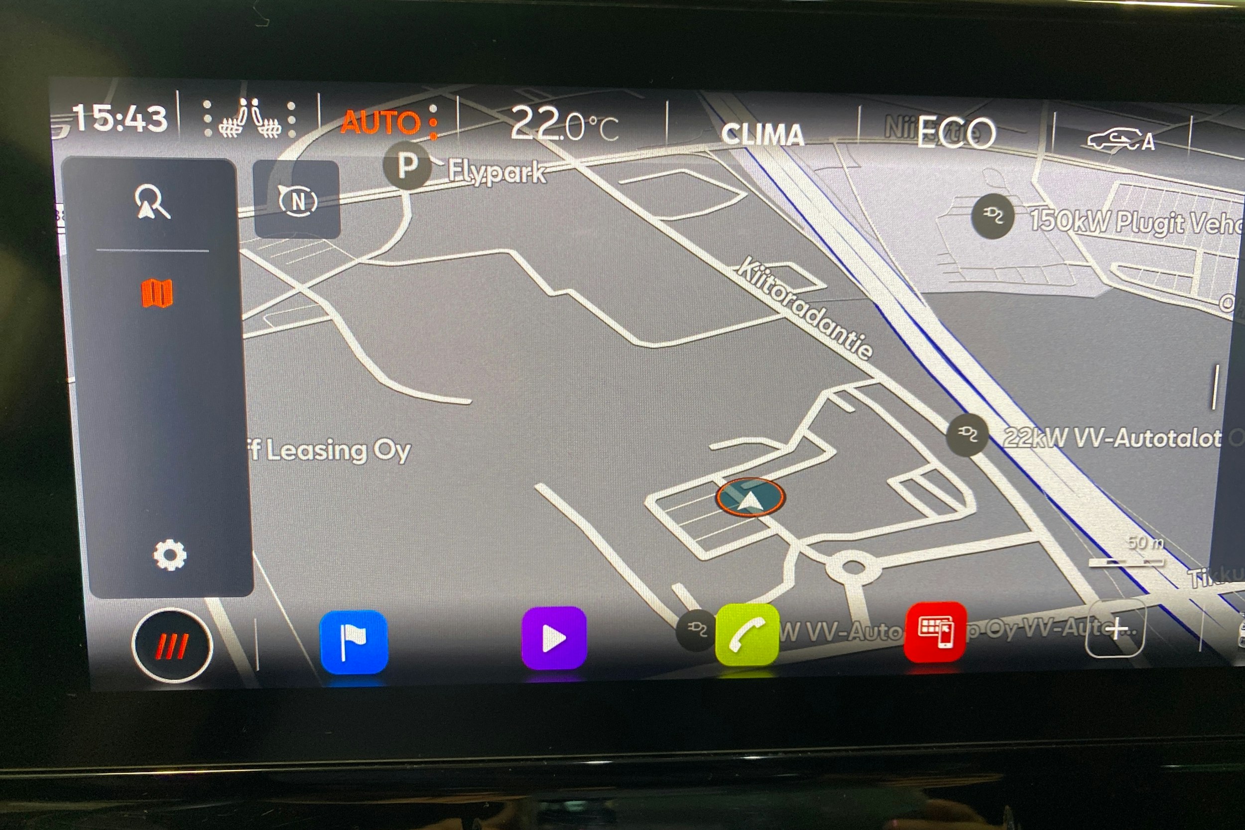 punainen SEAT Leon 2022 kuva 25.