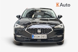 musta SEAT Leon 2022 kuva 6.