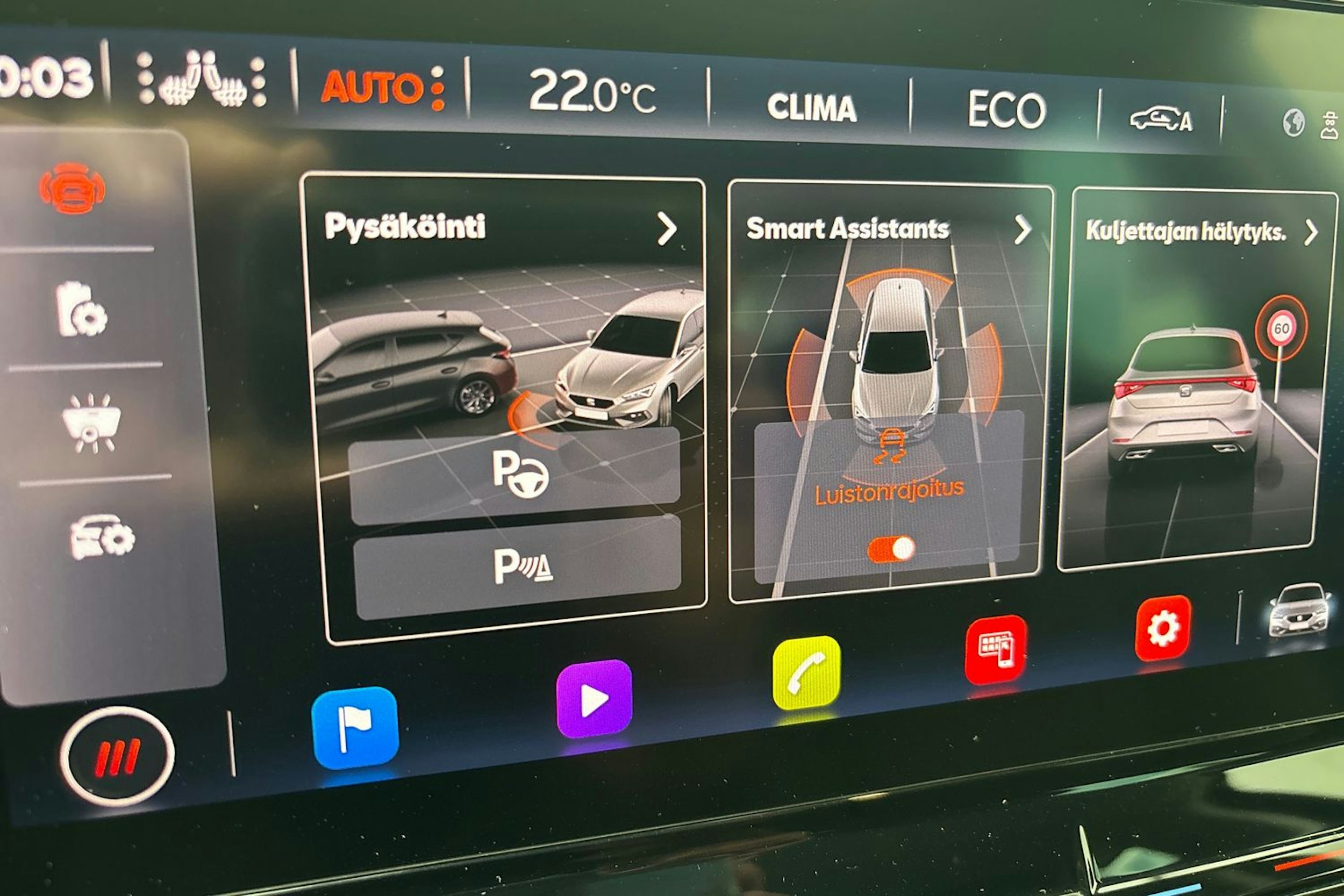 musta SEAT Leon 2022 kuva 25.