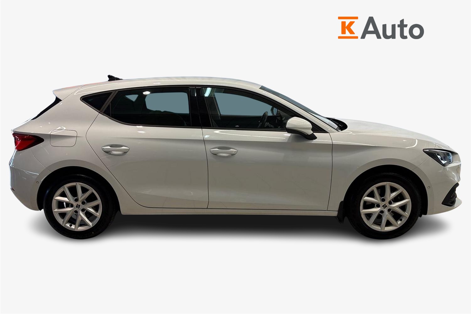 Seat Leon 1,0 eTSI 110 Hybrid Style DSG 2022, photo 5/28
