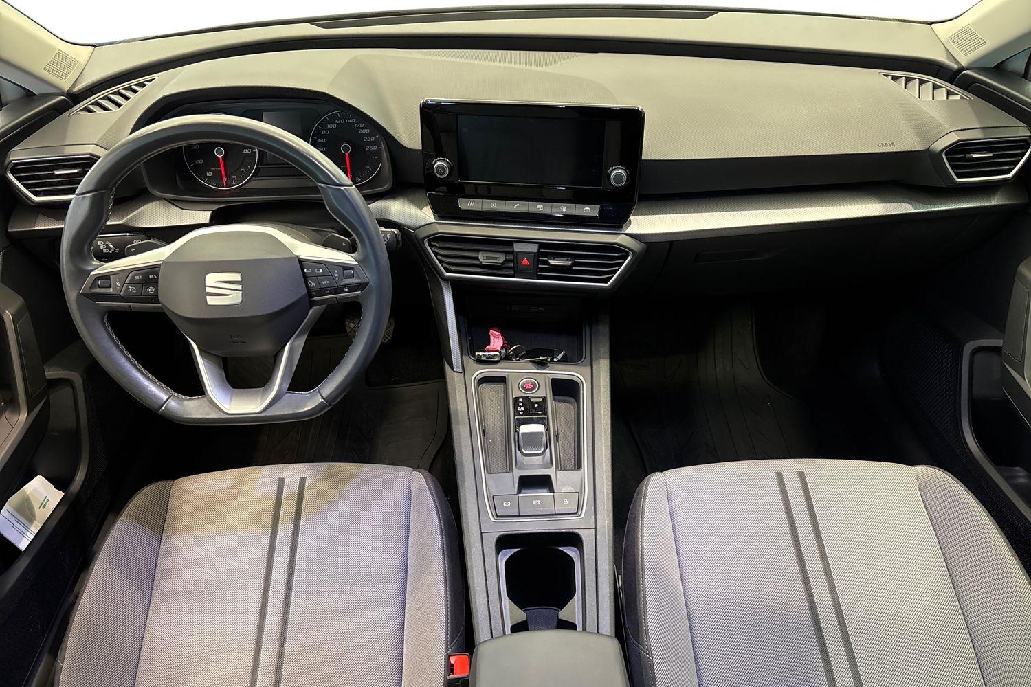 Seat Leon 1,0 eTSI 110 Hybrid Style DSG 2022, photo 7/28