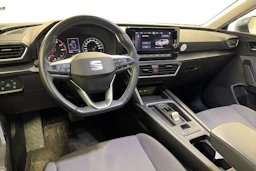 harmaa SEAT Leon 2024 kuva 3.