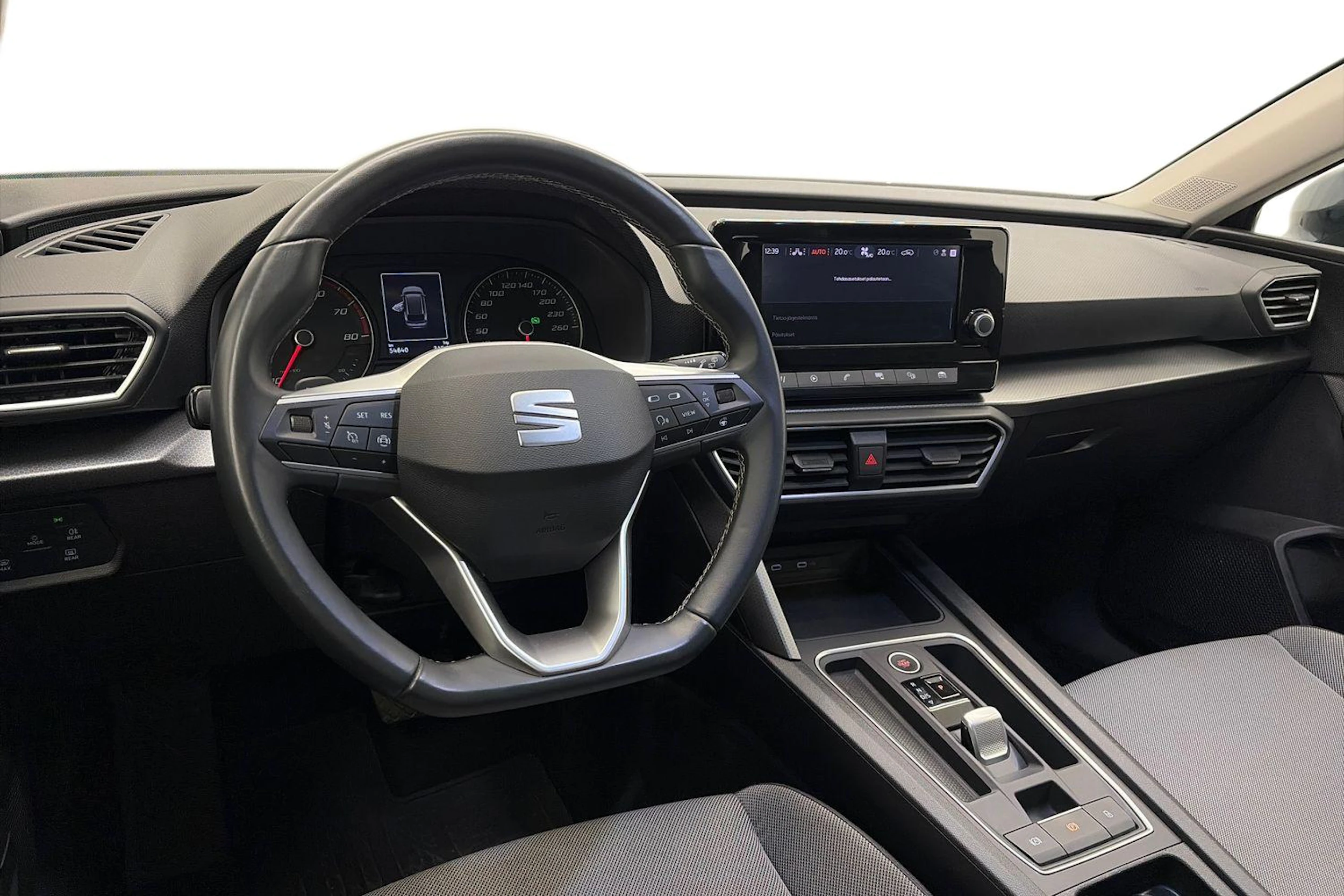 harmaa SEAT Leon Sportstourer 2024 kuva 6.