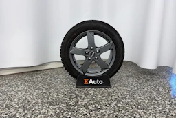 harmaa SEAT Leon Sportstourer 2024 kuva 10.